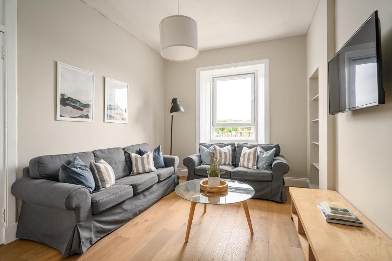 2Br New Town Castle View Apartment Edinburgh Kültér fotó